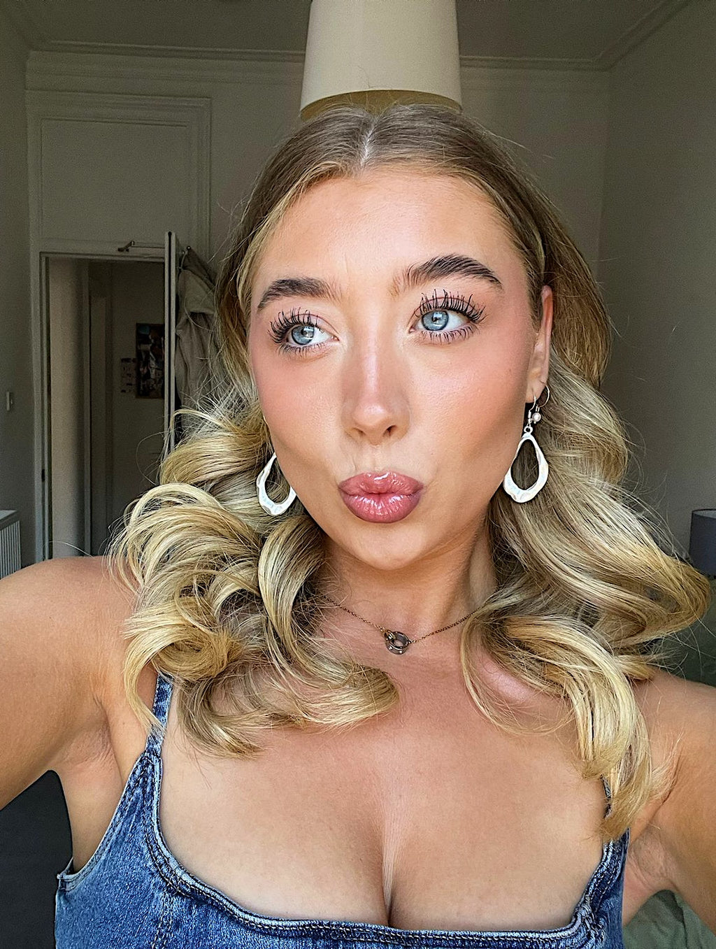 Oyster Earrings