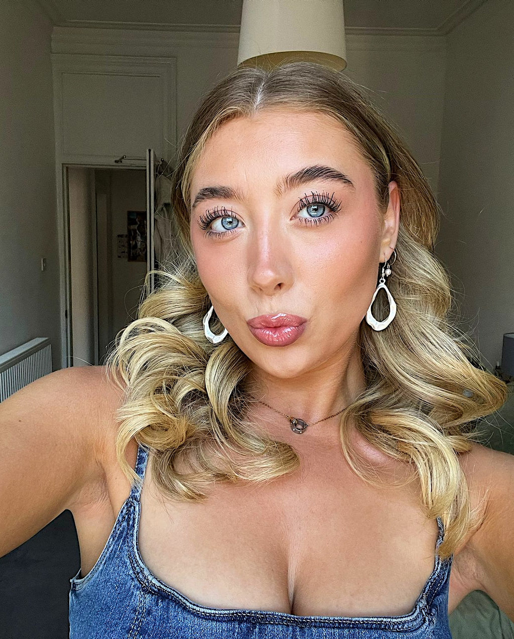 Oyster Earrings